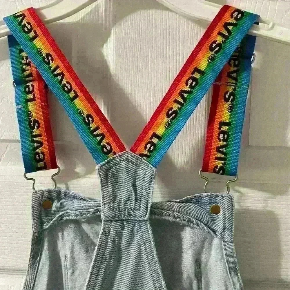 LEVIS Rainbow Shortall Girls shorts overalls- Size 12 Regular - B44